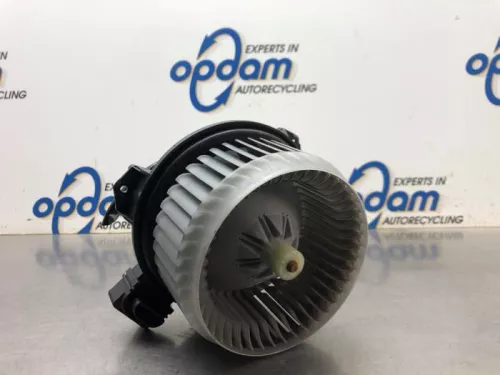 Kachel Ventilatiemotor-8170769