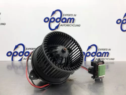 Kachel Ventilatiemotor-8206030