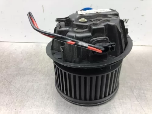 Kachel Ventilatiemotor-7618791