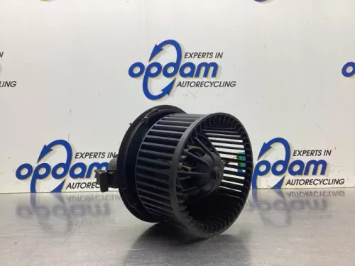 Kachel Ventilatiemotor-8116770