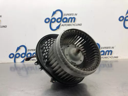 Kachel Ventilatiemotor-8068895