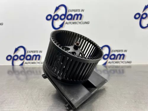 Kachel Ventilatiemotor-8292755