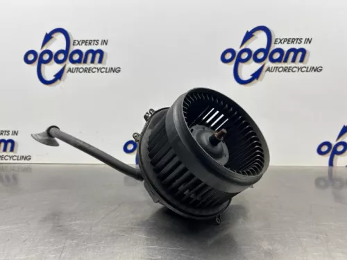 Kachel Ventilatiemotor-8298773