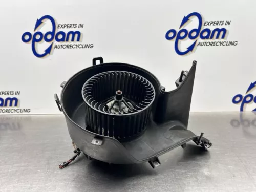 Kachel Ventilatiemotor-8321576
