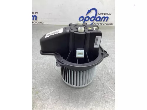 Kachel Ventilatiemotor-8104560