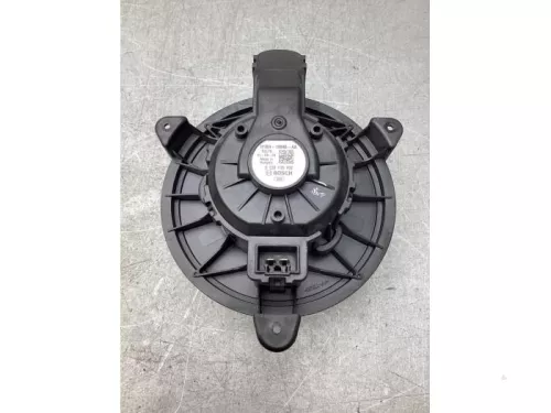 Kachel Ventilatiemotor-8186410