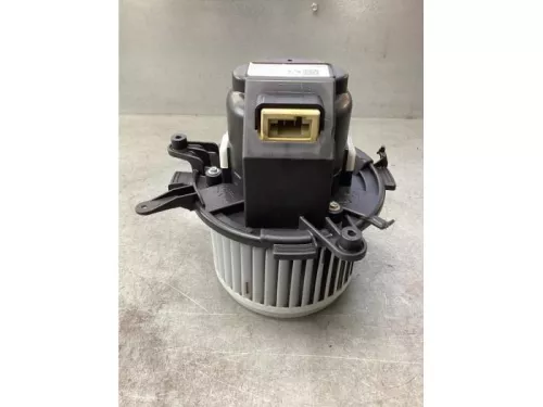 Kachel Ventilatiemotor-8103469
