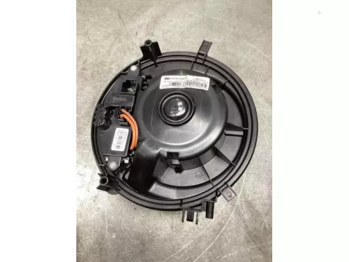 Kachel Ventilatiemotor-8240960