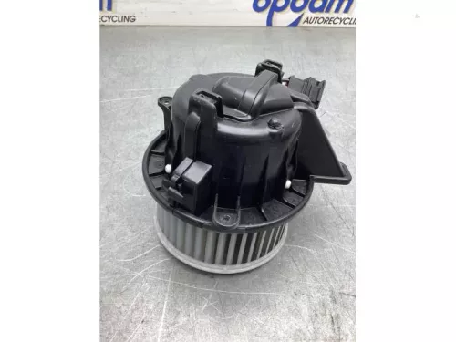 Kachel Ventilatiemotor-8153606