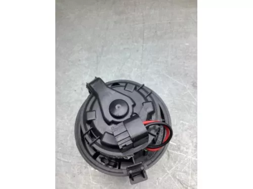 Kachel Ventilatiemotor-8147073