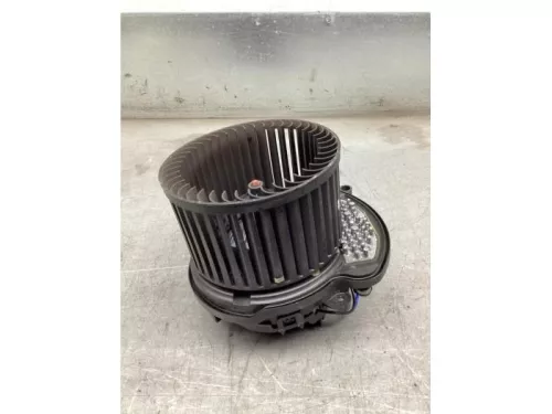 Kachel Ventilatiemotor-8061327