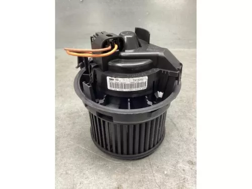 Kachel Ventilatiemotor-8073479