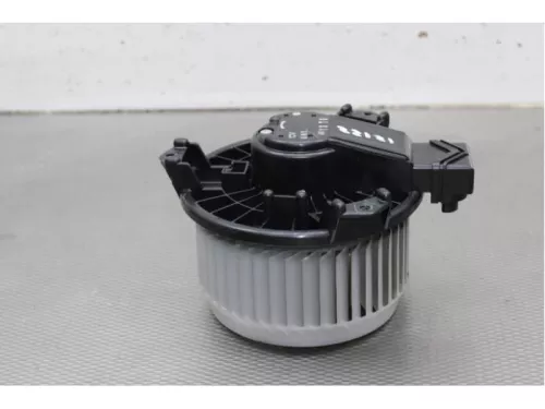 Kachel Ventilatiemotor-7736560